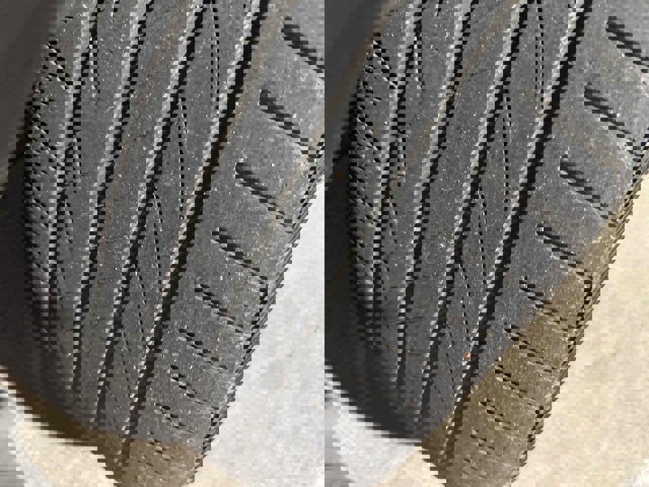 Used 2024 Toyota Camry SE image 8