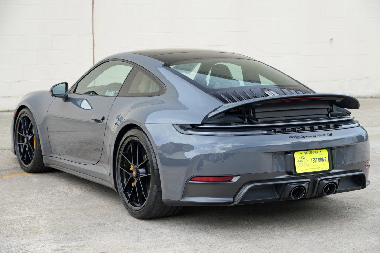 Used 2025 Porsche 911 Carrera 4 GTS AWD/4WD image 49
