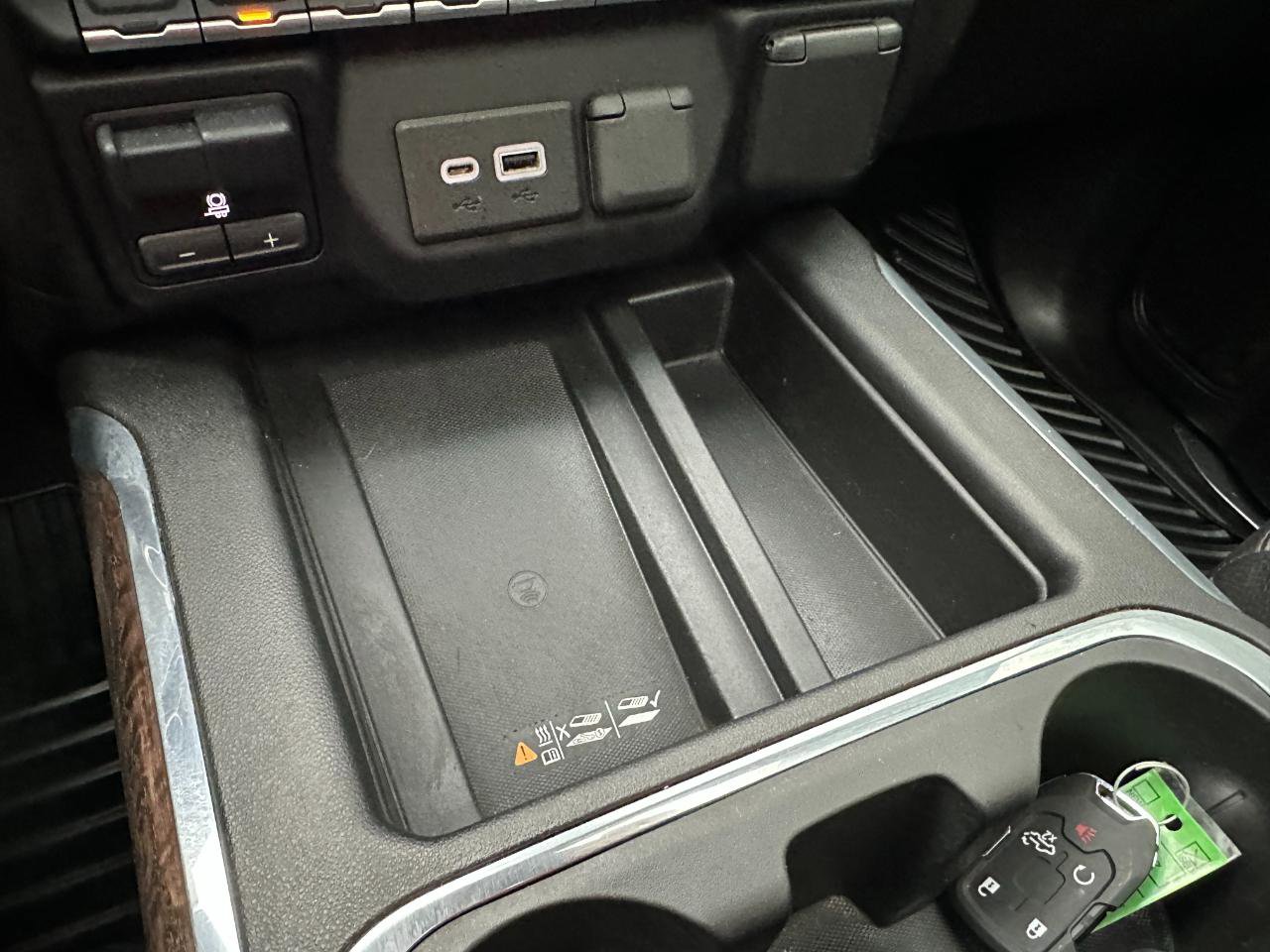 Used 2022 GMC Sierra 3500 Denali image 52