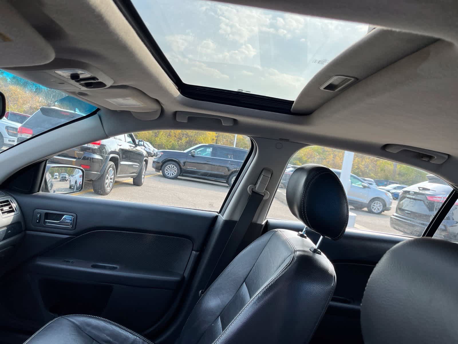 Used 2008 Ford Fusion SEL FWD image 24