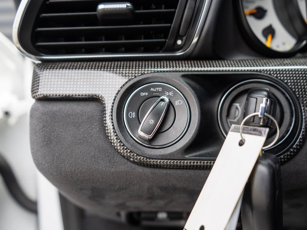 Used 2015 Porsche 911 GT3 image 19