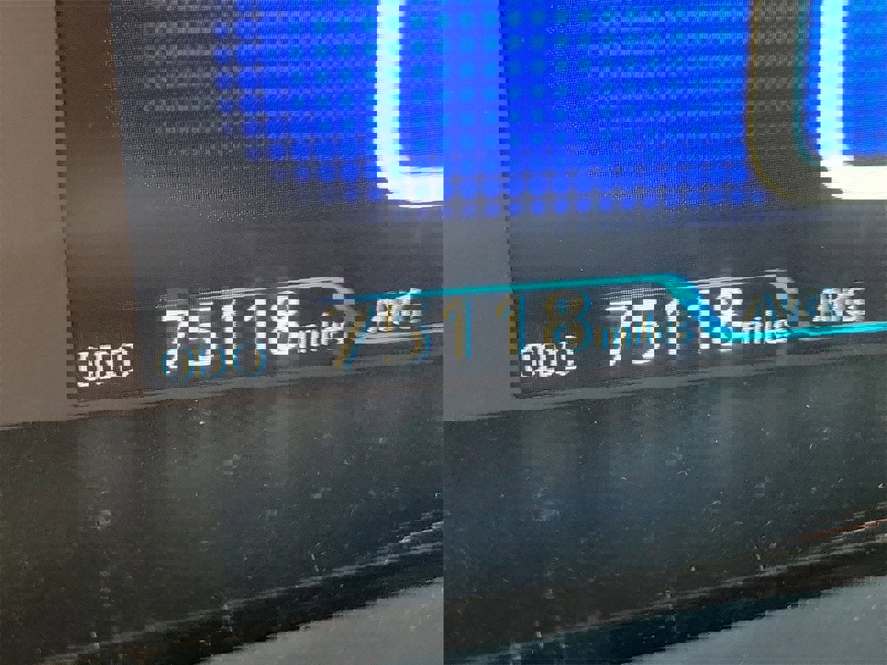 Used 2020 Toyota Prius LE w/ Carpet Mat Package image 22