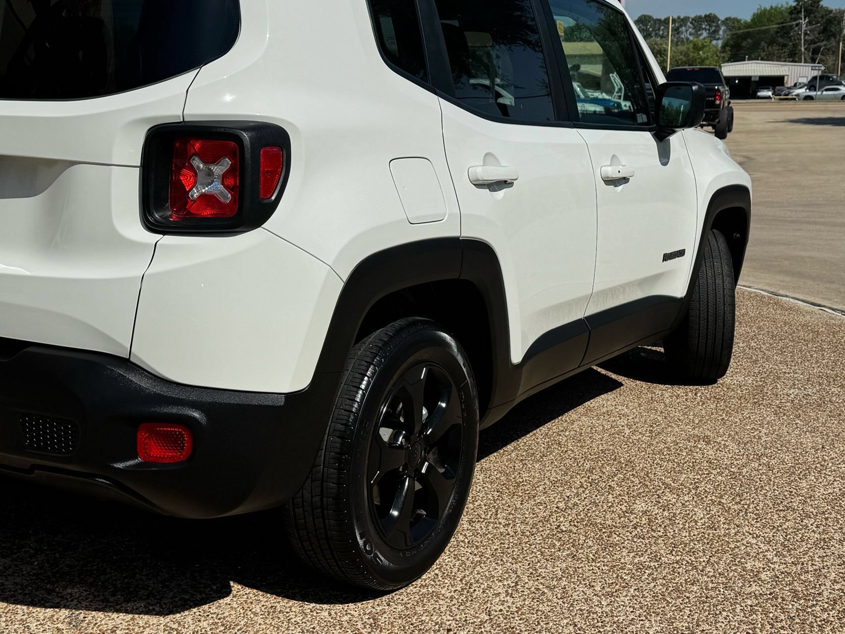 Used 2021 Jeep Renegade Sport AWD/4WD image 4