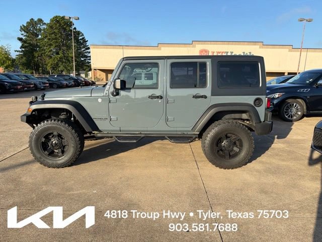 Used 2014 Jeep Wrangler Unlimited Sport w/ Connectivity Group AWD/4WD image 5