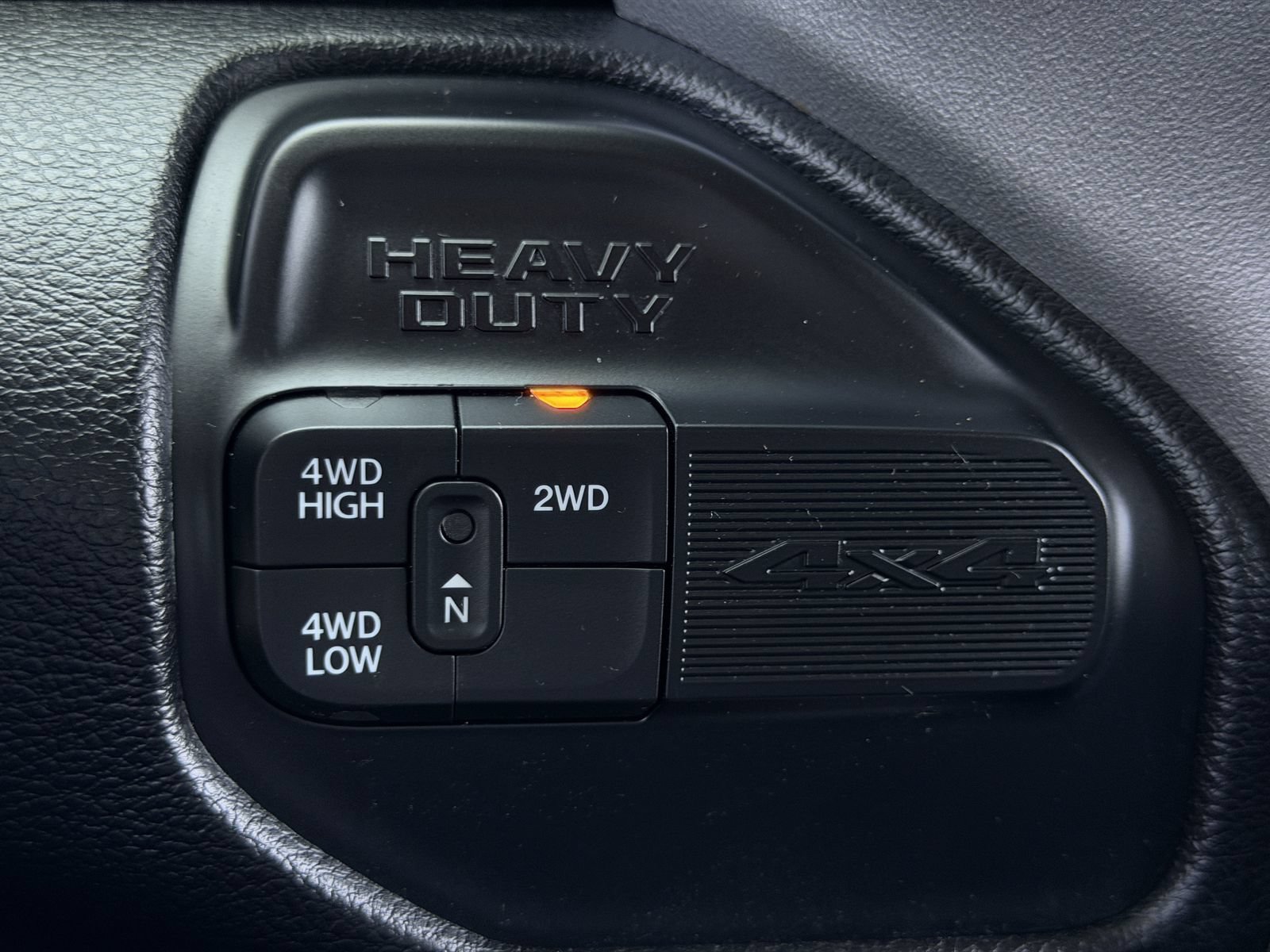 Used 2024 RAM 3500 Big Horn w/ Sport Appearance Package AWD/4WD image 25