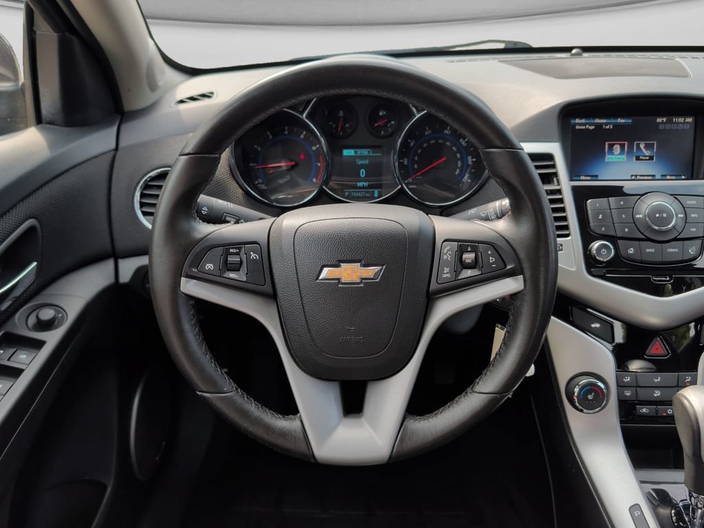 Used 2016 Chevrolet Cruze LT w/ Sun, Sound and Sport Package FWD image 11