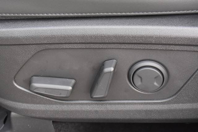 New 2026 Kia Sorento S w/ S Panoramic Sunroof Package FWD image 21
