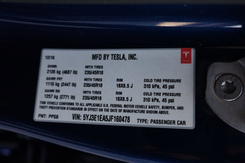 Used 2018 Tesla Model 3 Mid Range image 12