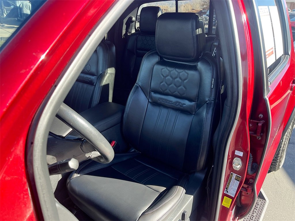 Used 2022 Nissan Frontier PRO-4X w/ Pro-4X Premium Package image 20