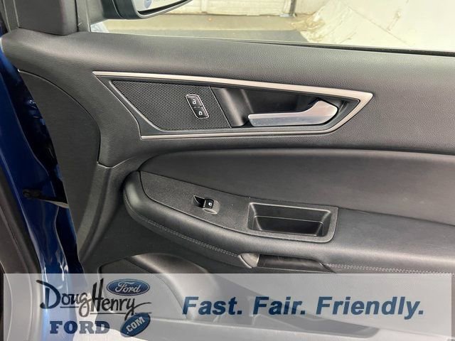 Used 2024 Ford Edge SEL image 34