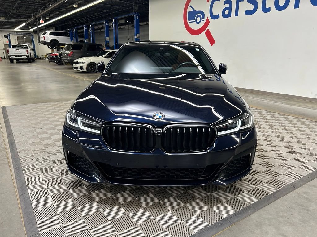 Used 2023 BMW 530i w/ M Sport Package RWD image 6