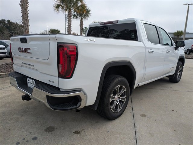 Used 2024 GMC Sierra 1500 SLT image 4