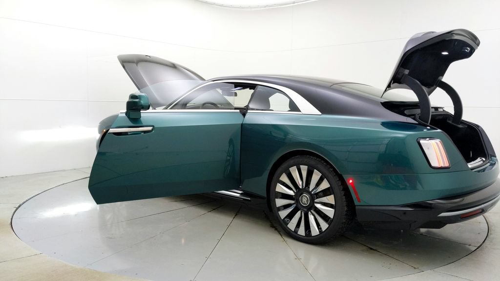 Used 2024 Rolls-Royce Spectre w/ Spectre Launch Package AWD/4WD image 13