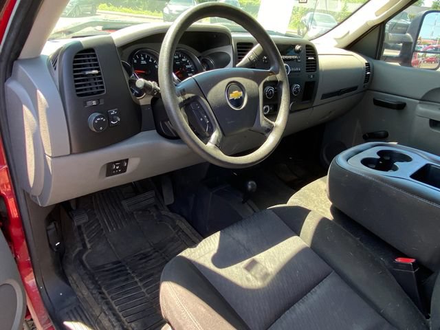 Used 2010 Chevrolet Silverado 2500 W/T AWD/4WD image 4