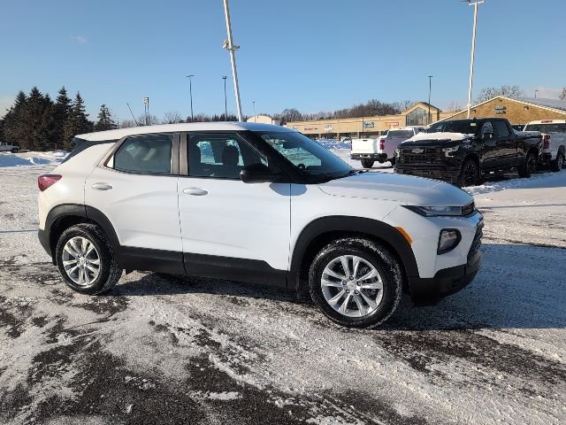Used 2023 Chevrolet TrailBlazer LS FWD image 11