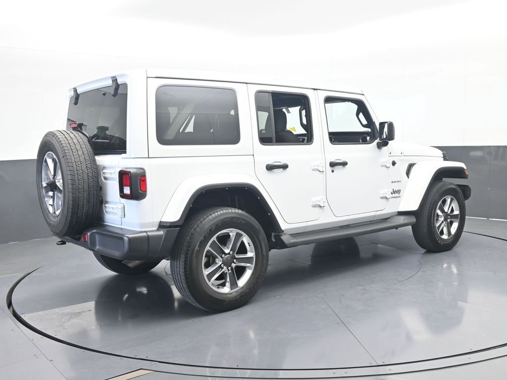 Used 2022 Jeep Wrangler Unlimited Sahara AWD/4WD image 6