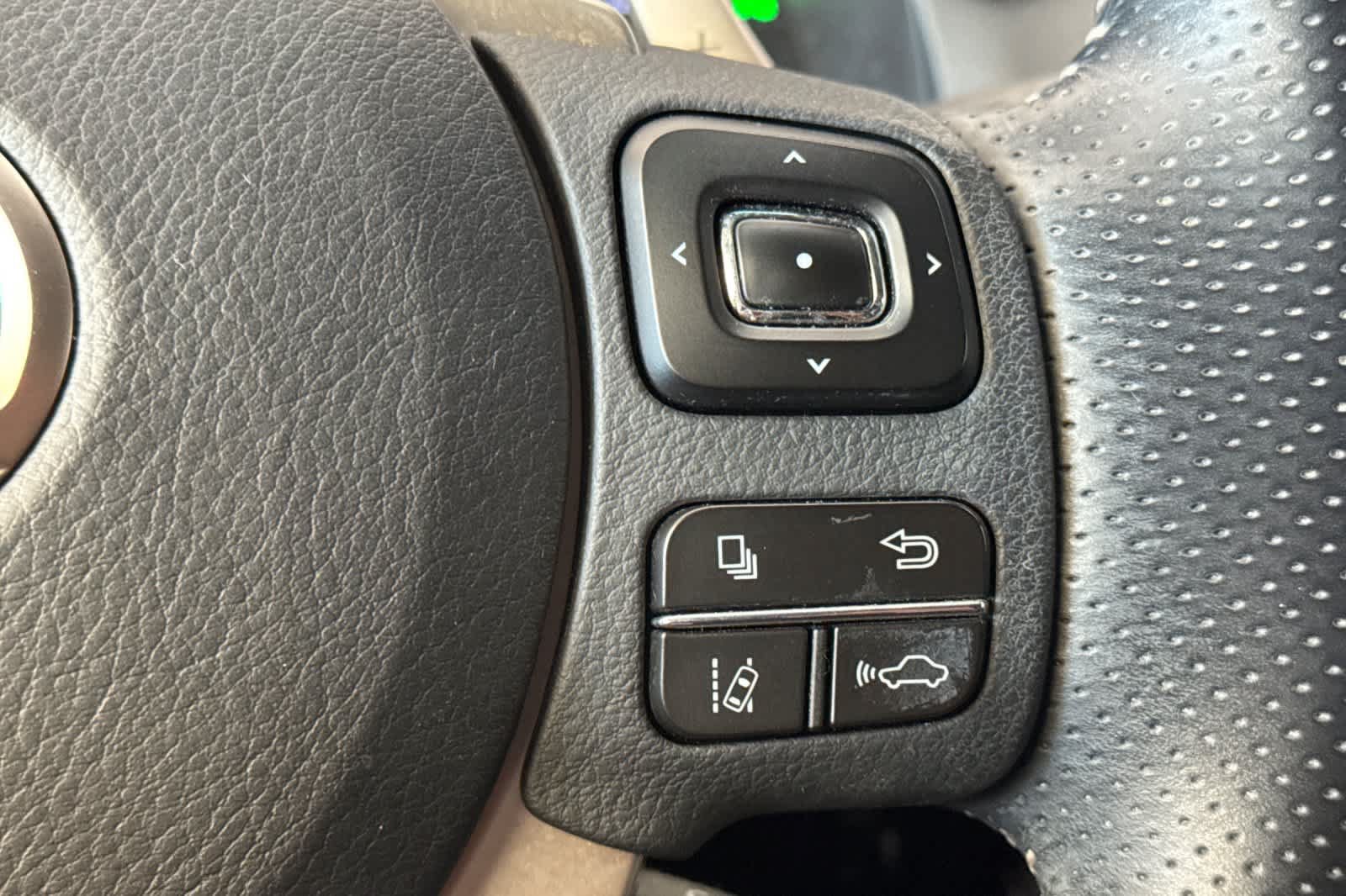 Used 2019 Lexus NX 300 F Sport w/ F Sport Premium Package FWD image 28