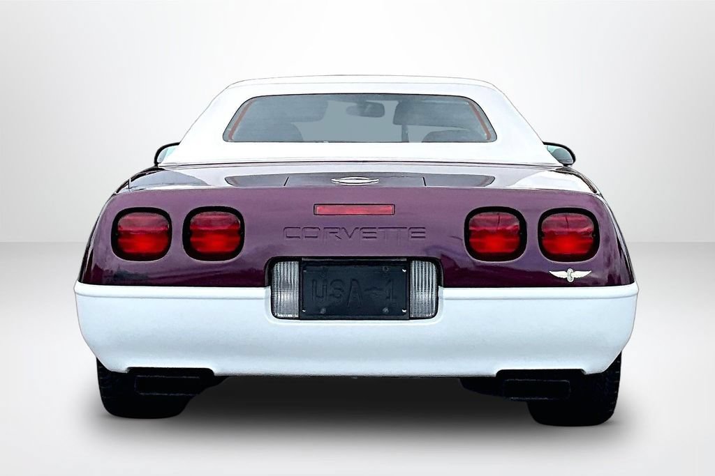Used 1995 Chevrolet Corvette Convertible RWD image 7