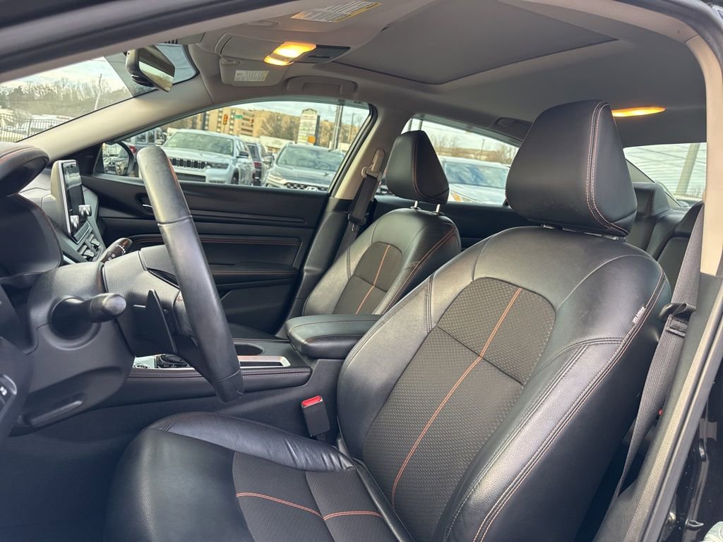 Used 2020 Nissan Altima 2.5 SR w/ Premium Package image 22