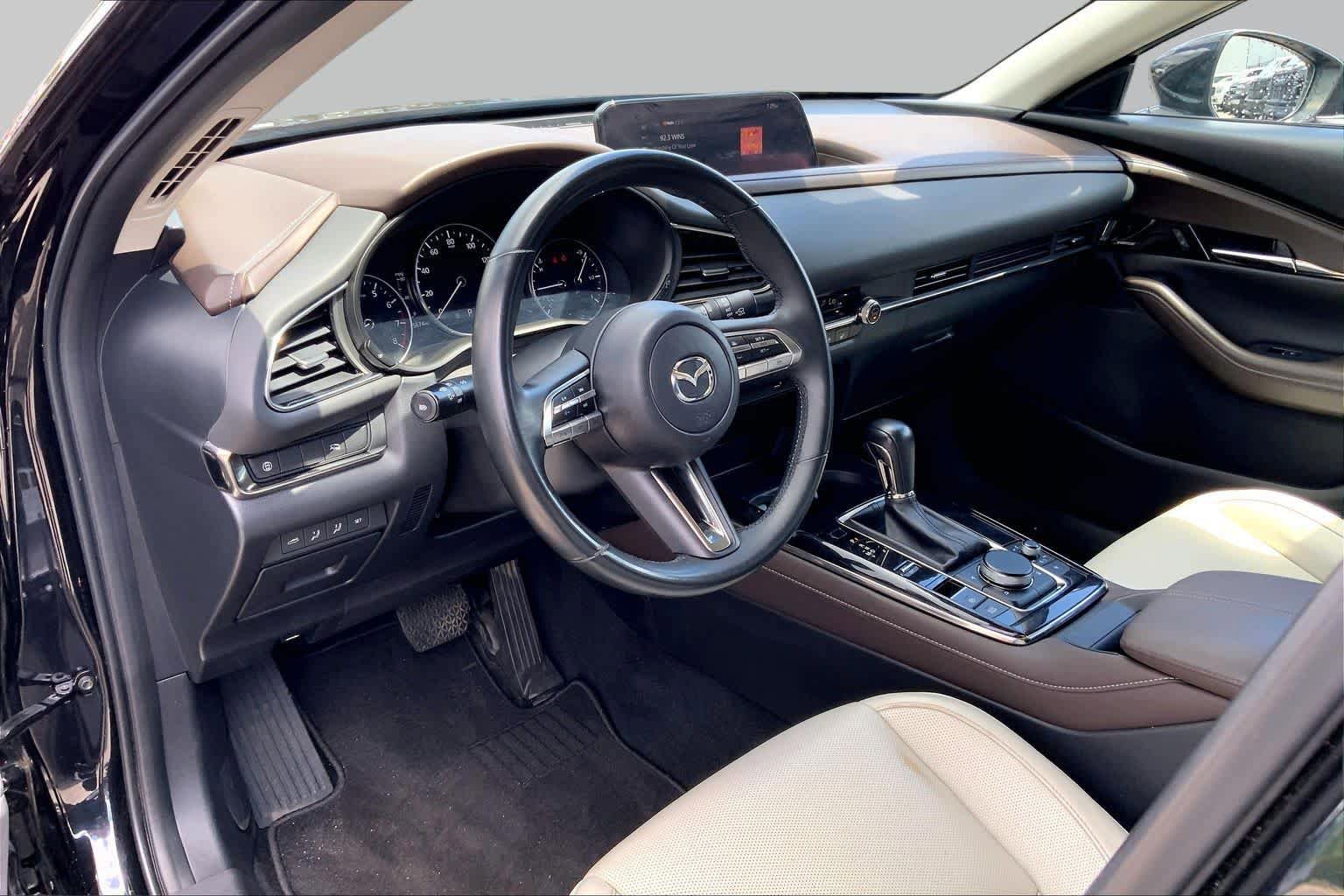 Used 2020 MAZDA CX-30 AWD w/ Premium Package image 17