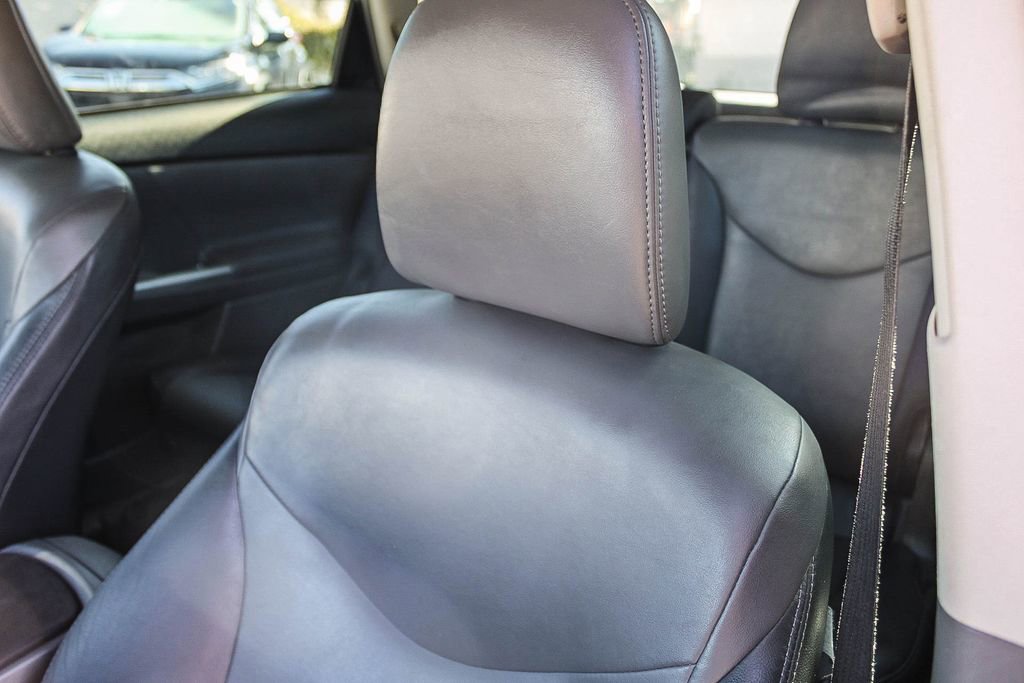 Used 2012 Toyota Prius V Five FWD image 25