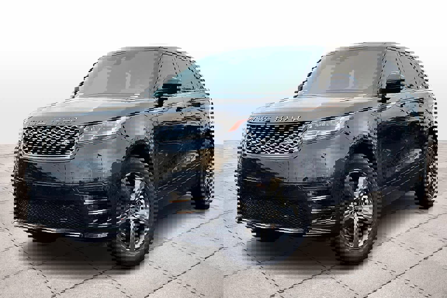 Used 2023 Land Rover Range Rover Velar R-Dynamic S image 1