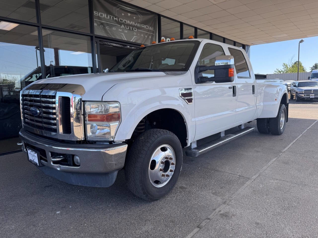 Used 2009 Ford F350 Lariat AWD/4WD image 1