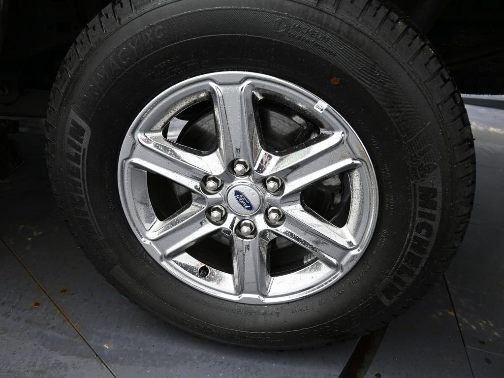 New 2025 Ford F150 XLT w/ Equipment Group 302A MID image 29