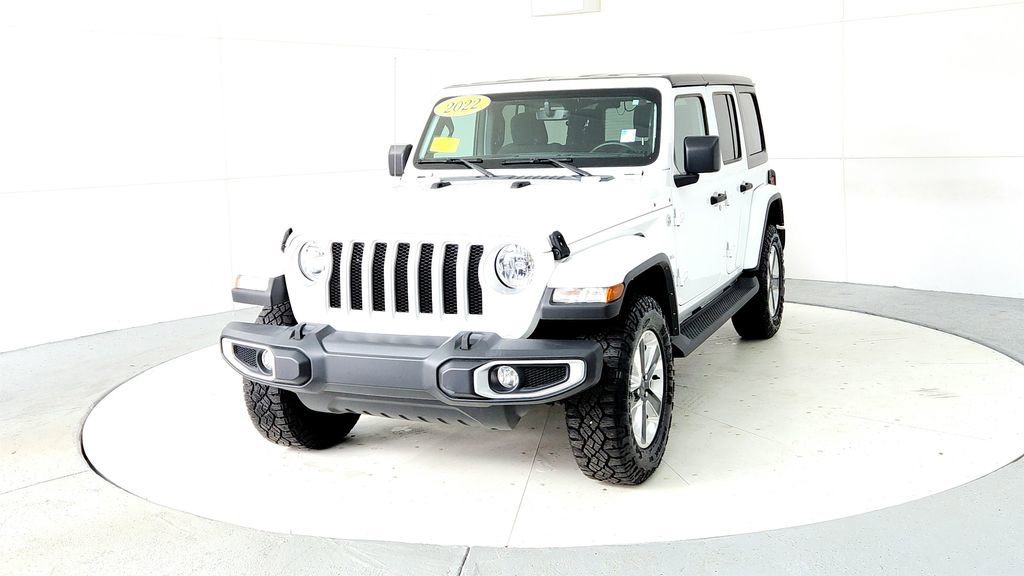 Used 2022 Jeep Wrangler Unlimited Sahara w/ Cold Weather Group AWD/4WD image 2