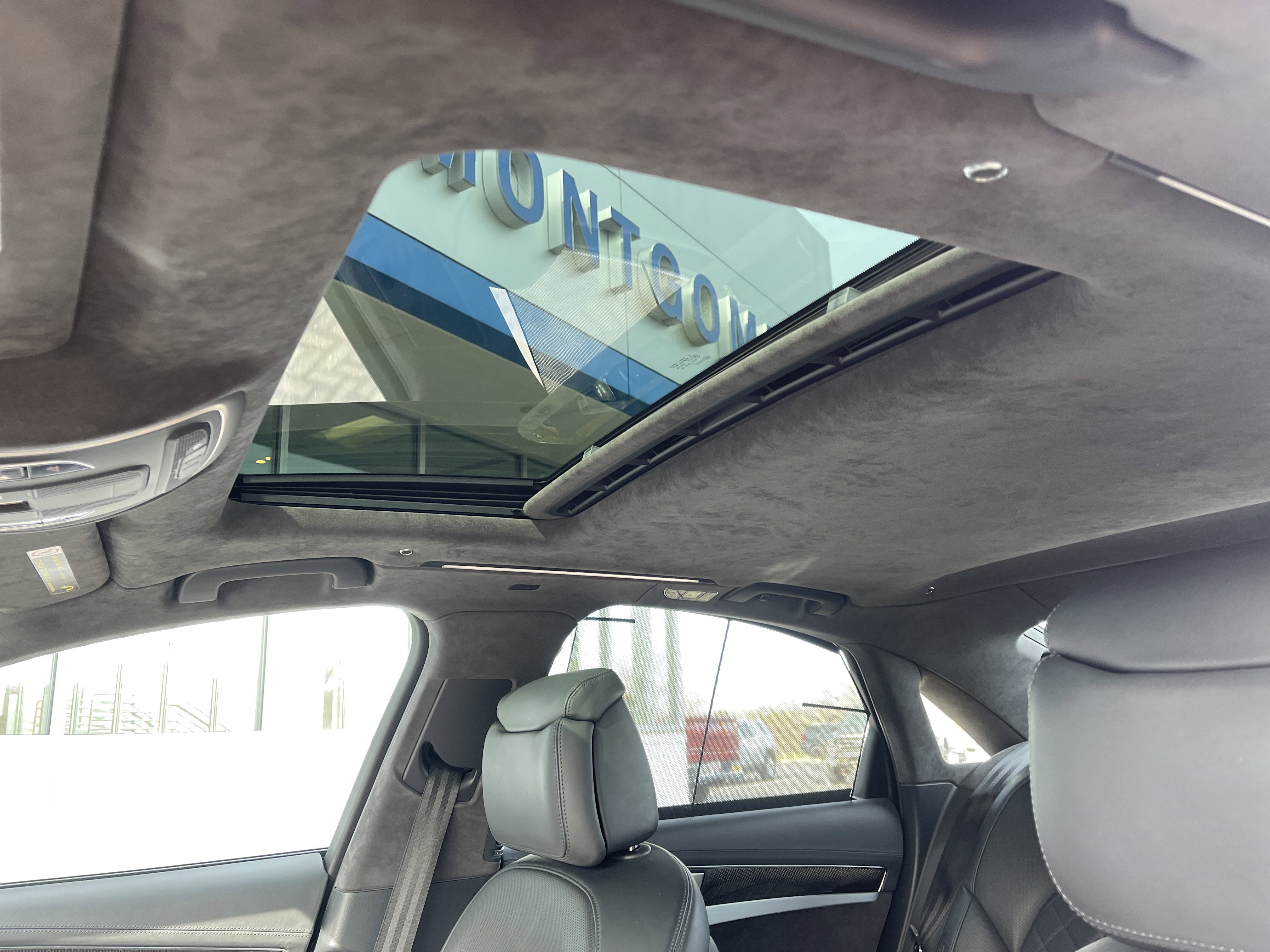 Used 2016 Audi S8 w/ Full Leather Package image 30