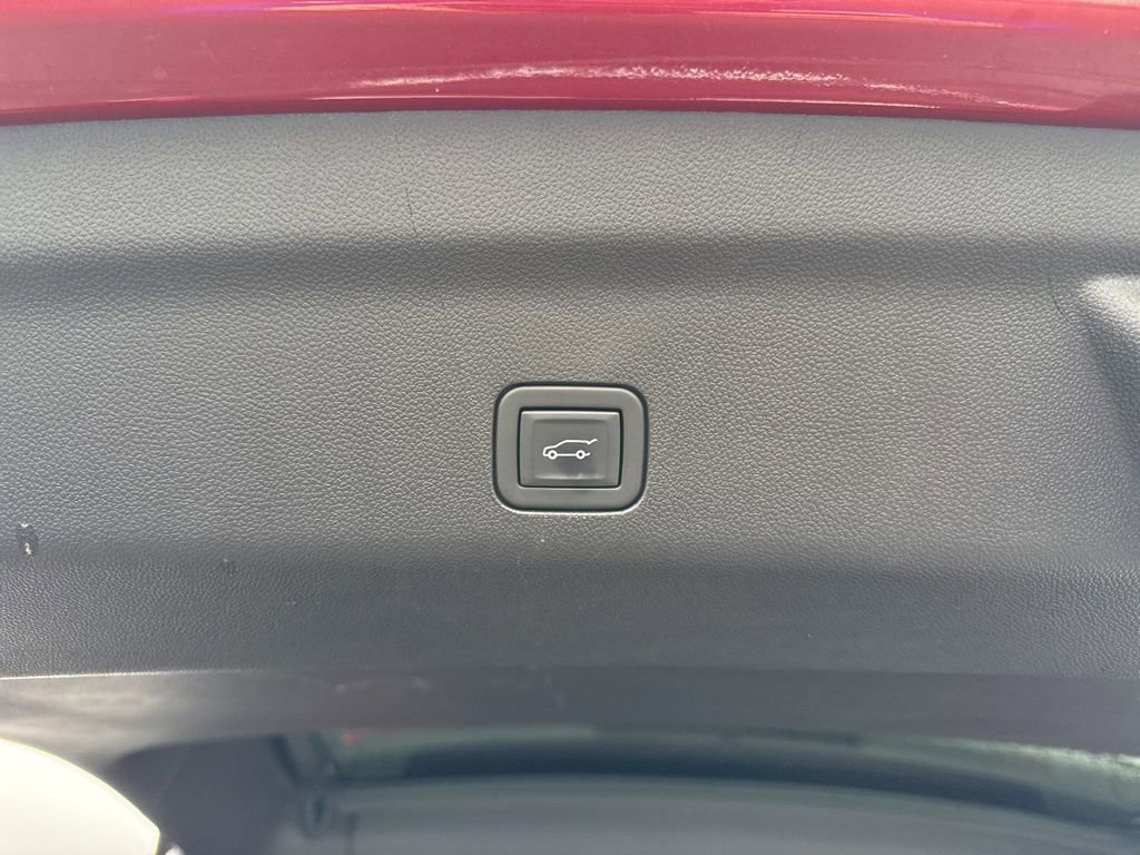 Used 2023 Chevrolet Tahoe High Country w/ LPO, Illumination Package image 33