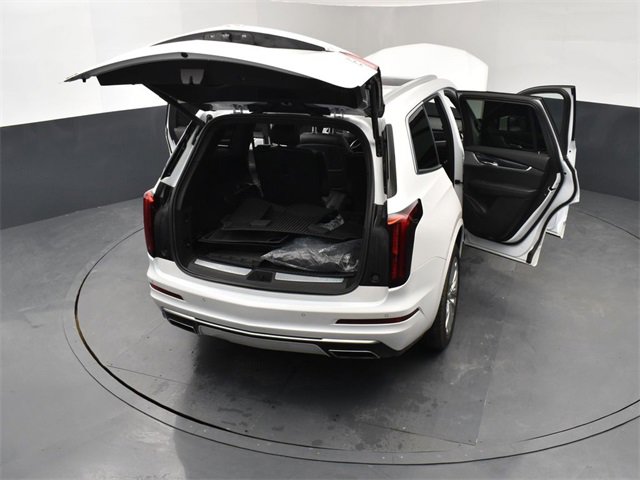 Used 2023 Cadillac XT6 Premium Luxury w/ LPO, Floor Liner Package image 25