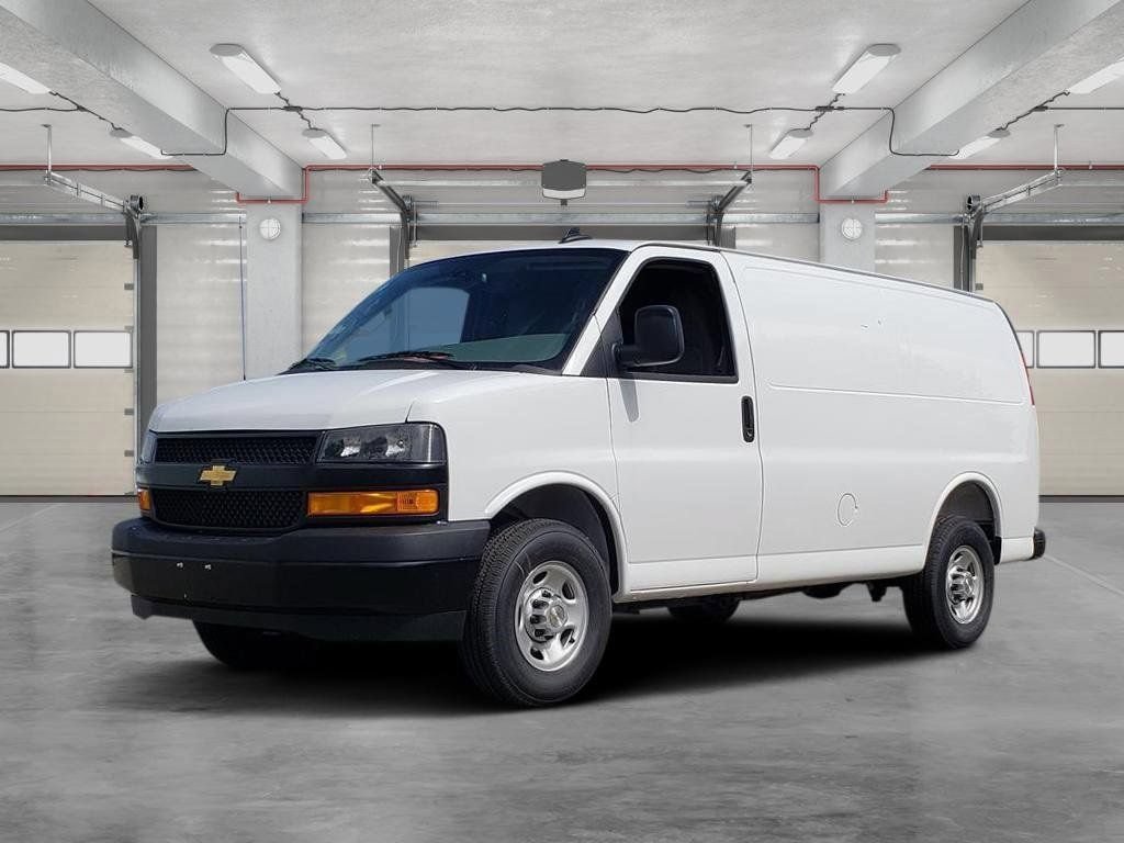 New 2025 Chevrolet Express 3500 w/ Driver Convenience Package RWD image 3