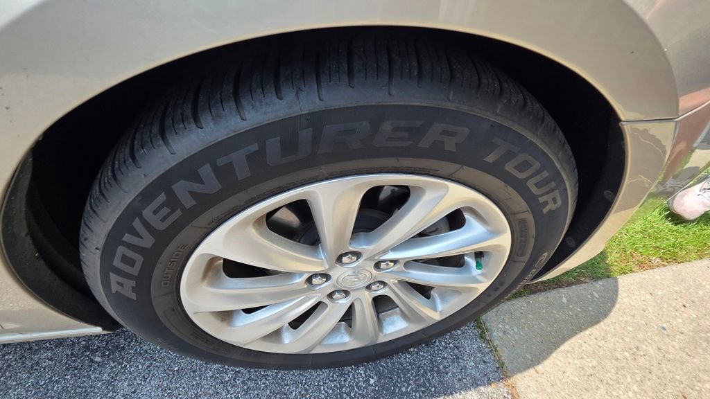 Used 2015 Buick LaCrosse Premium w/ Driver Confidence Package #1 FWD image 7