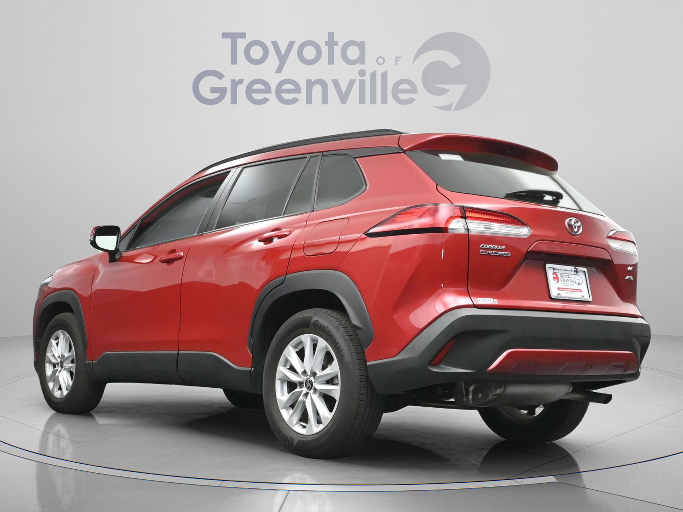 Used 2022 Toyota Corolla Cross LE w/ Moonroof Package image 8