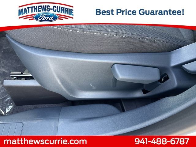 New 2026 Ford Maverick XL image 10