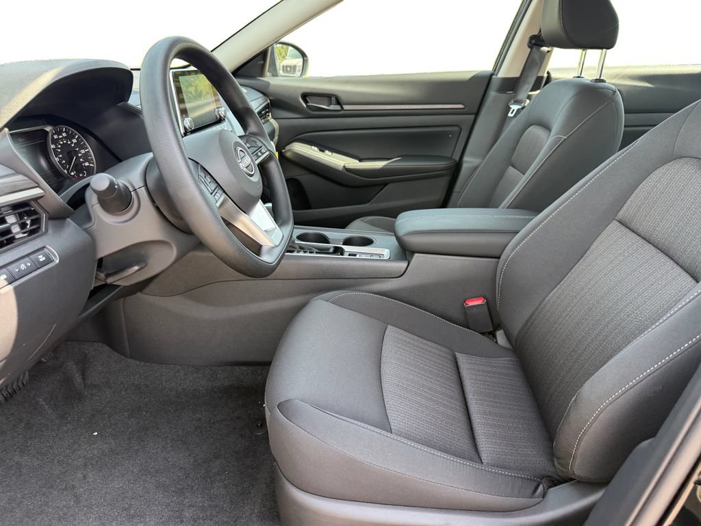 New 2026 Nissan Altima 2.5 SV AWD/4WD image 9
