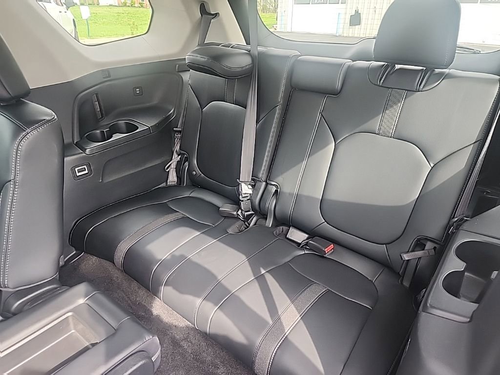 Used 2025 Honda Pilot EX-L image 27