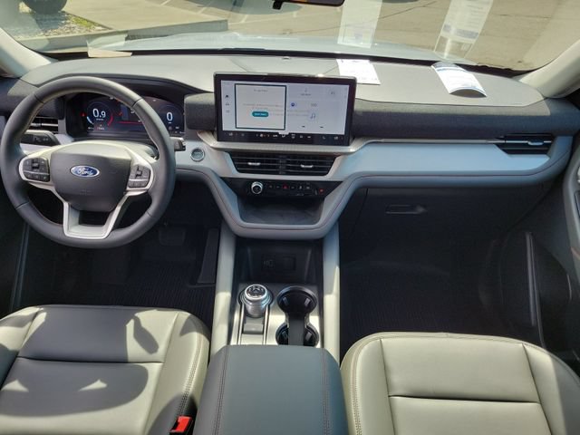 New 2026 Ford Explorer Active w/ Active Comfort Package AWD/4WD image 10