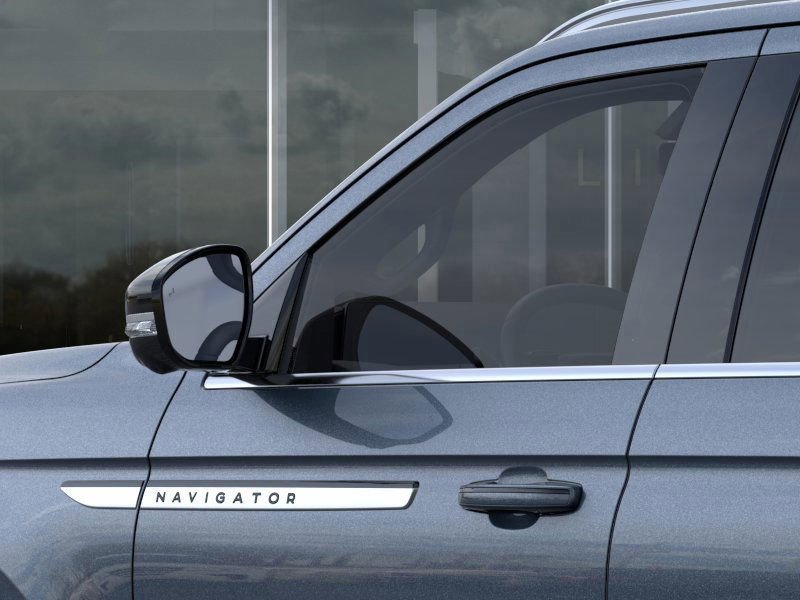 New 2025 Lincoln Navigator Reserve image 21