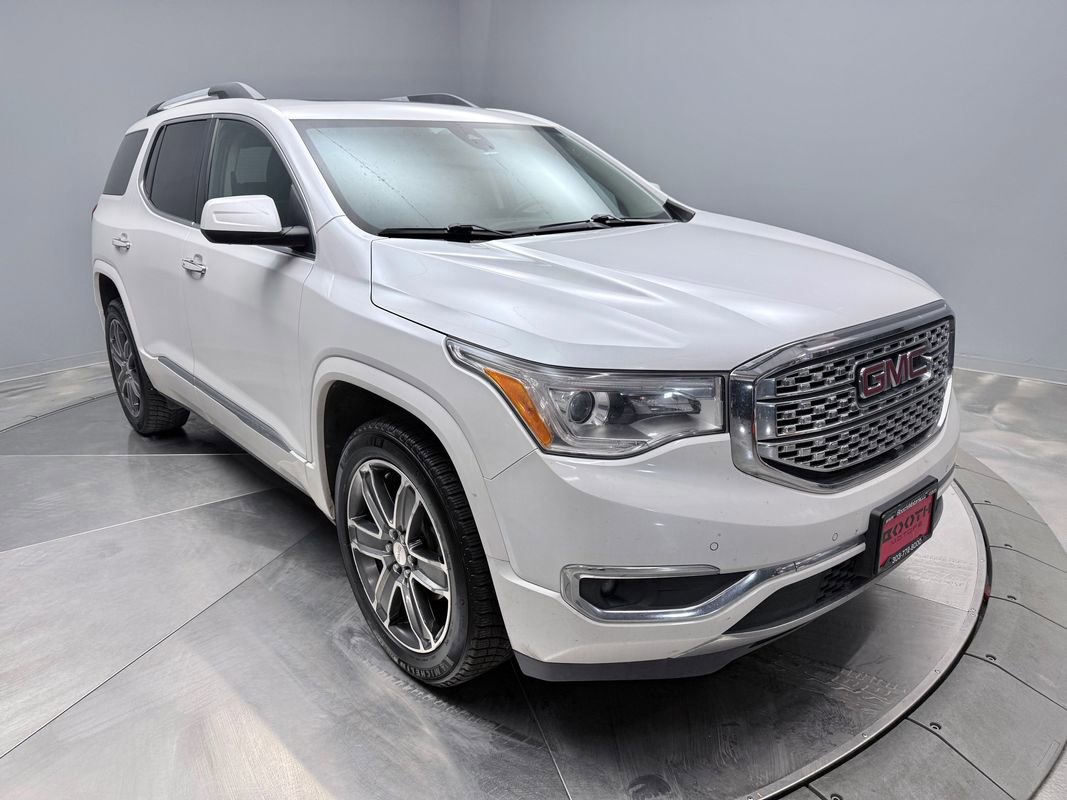 Used 2018 GMC Acadia Denali w/ Technology Package image 3