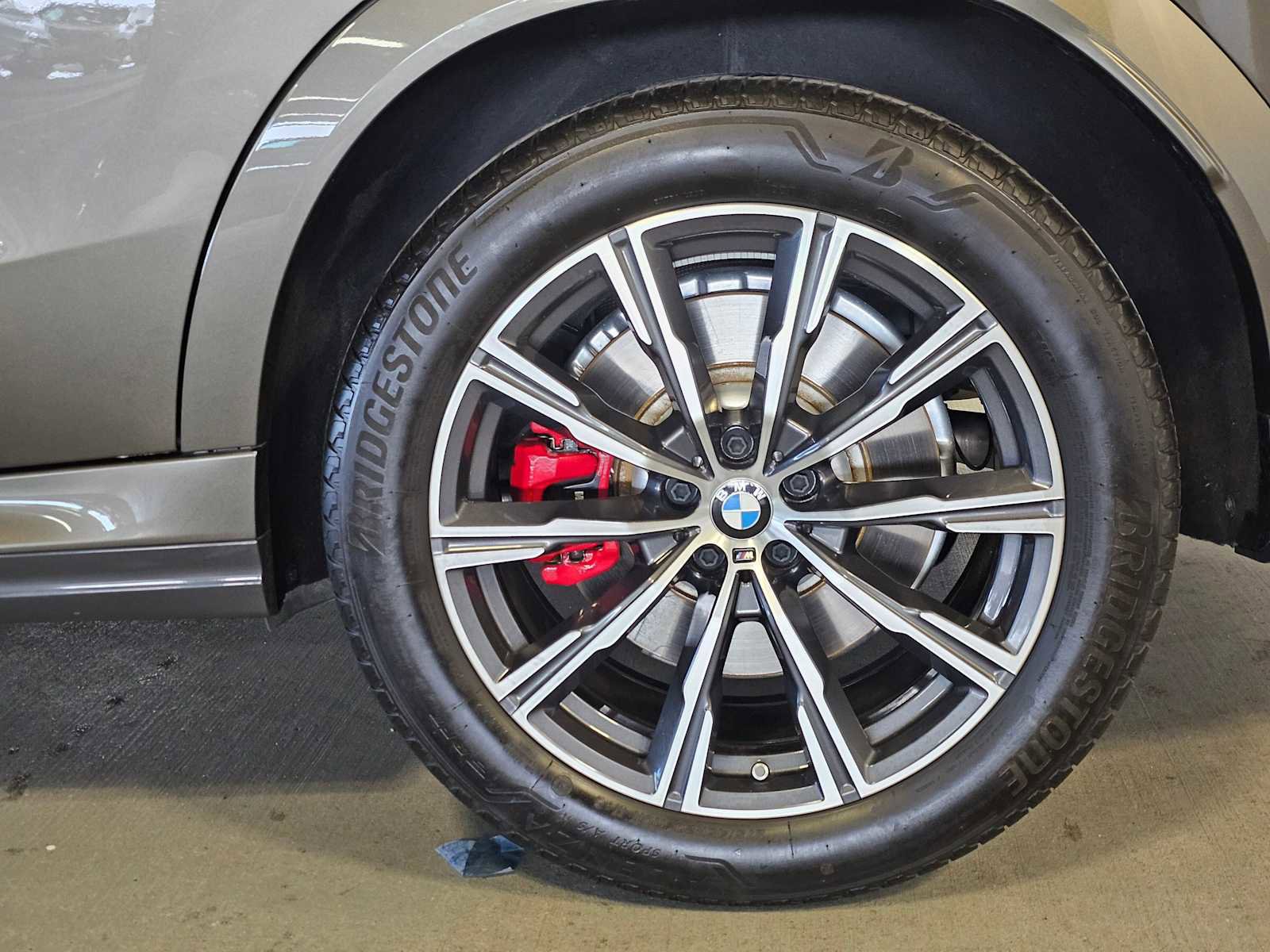 Used 2024 BMW X6 M60i image 8