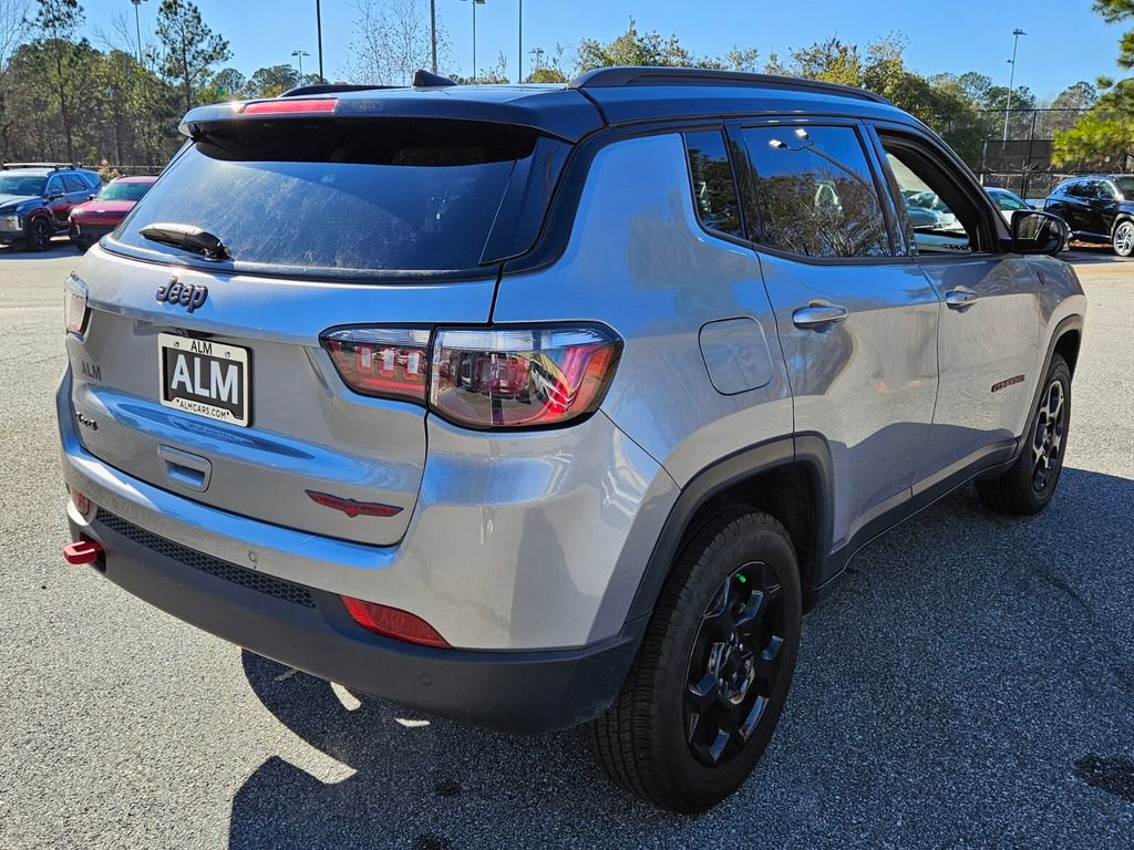 Used 2024 Jeep Compass Trailhawk image 11