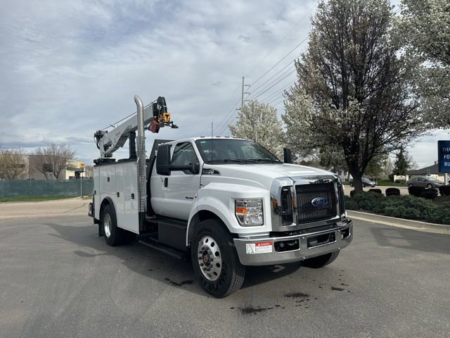 New 2026 Ford F750 2WD SuperCab Super Duty image 3