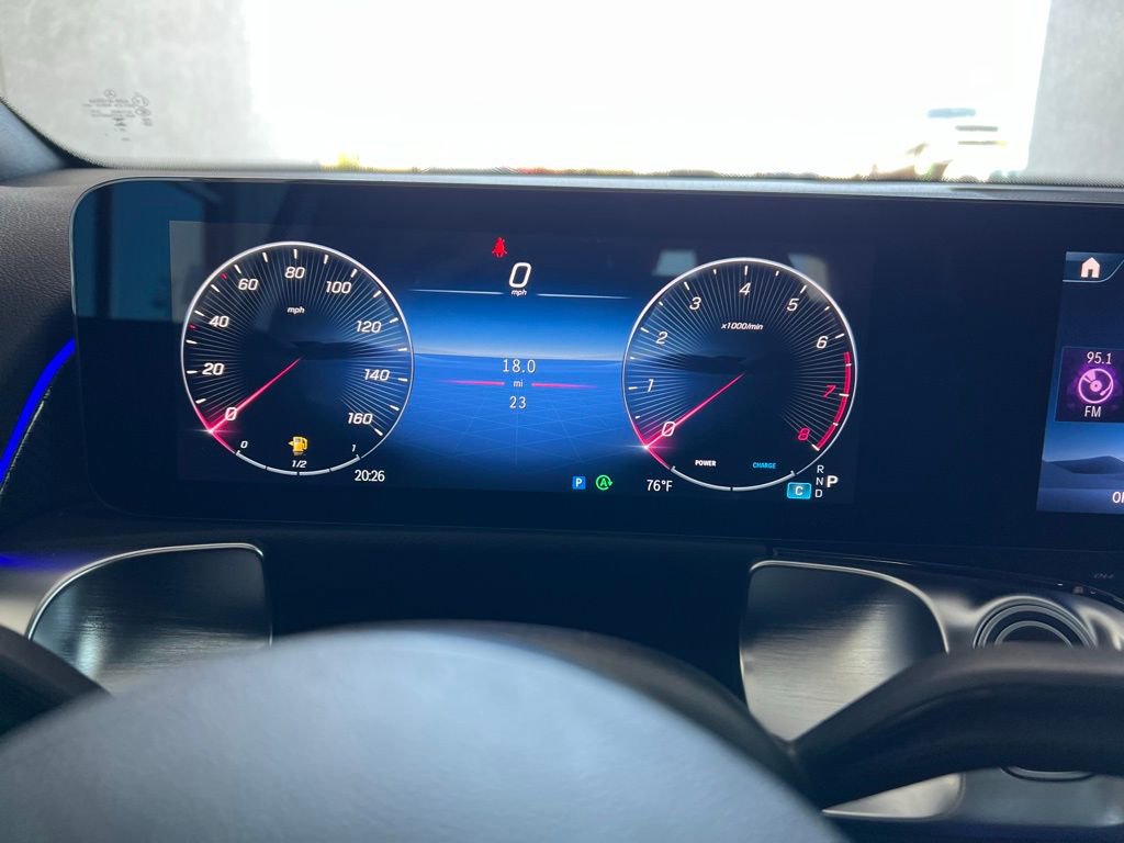 Certified 2025 Mercedes-Benz GLB 250 4MATIC image 13