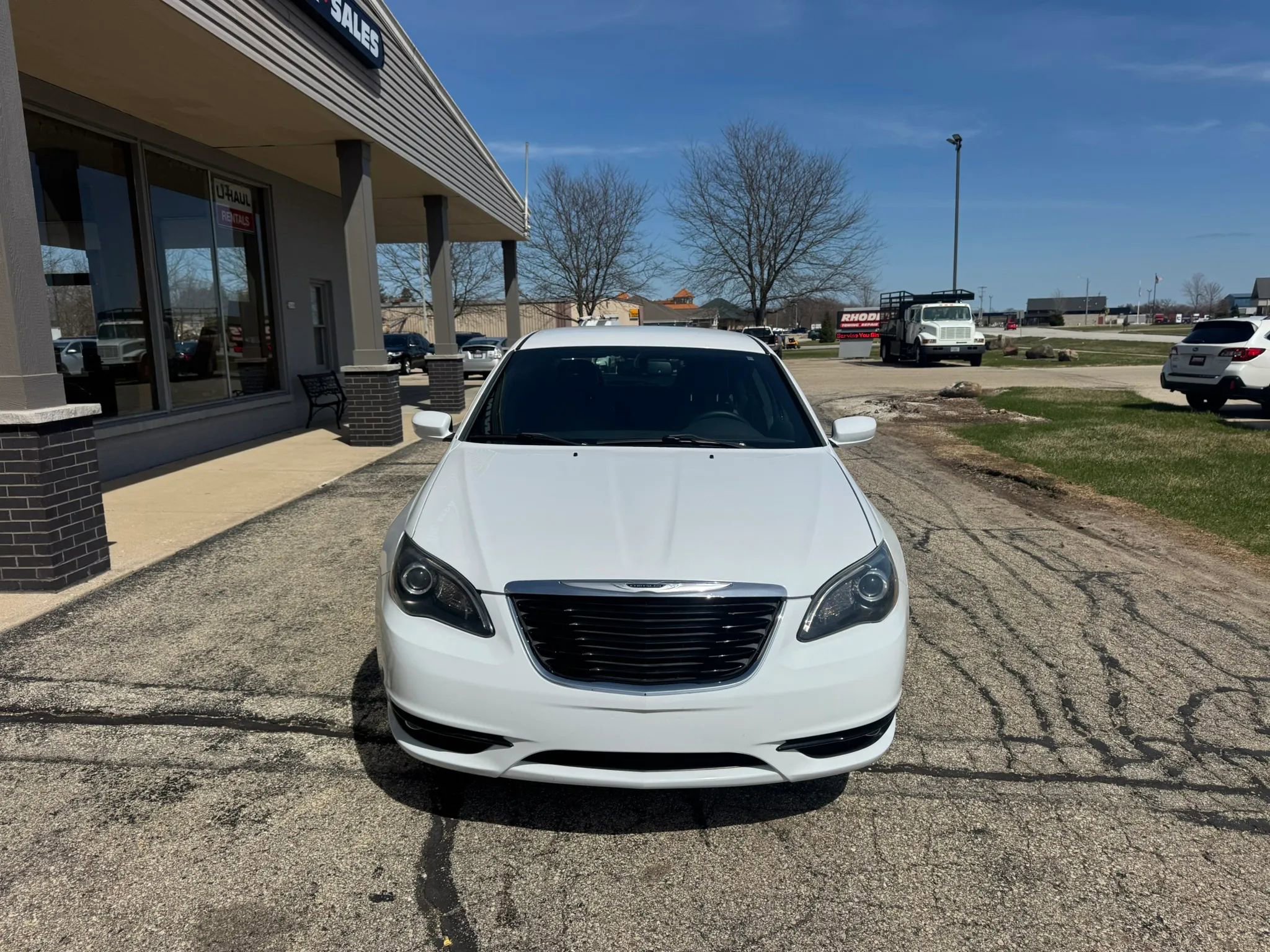 Used 2014 Chrysler 200 Limited w/ 200 S V6 Premium Group FWD image 8