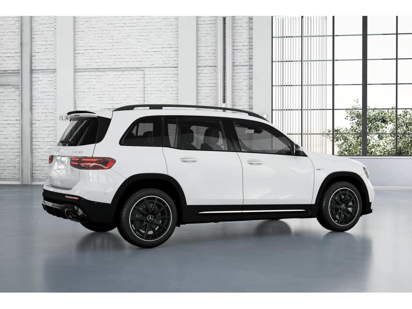 Used 2026 Mercedes-Benz GLB 35 AMG 4MATIC image 18