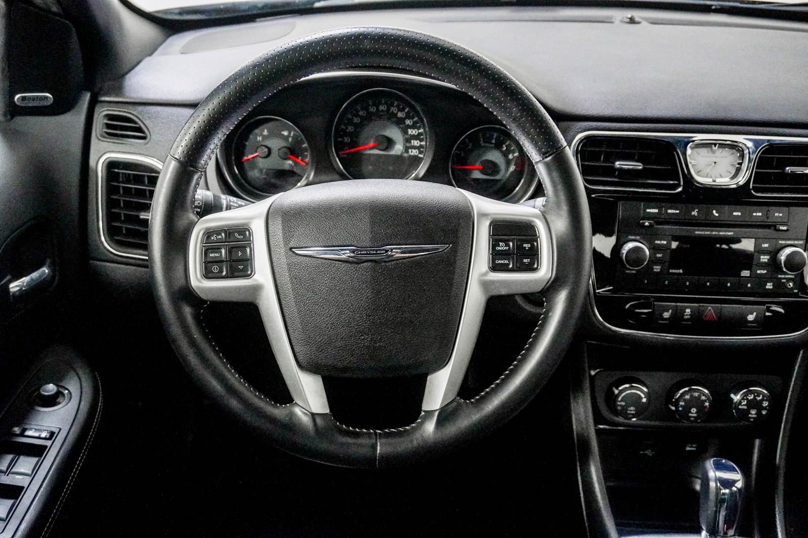 Used 2014 Chrysler 200 Limited w/ 200 S V6 Premium Group image 18