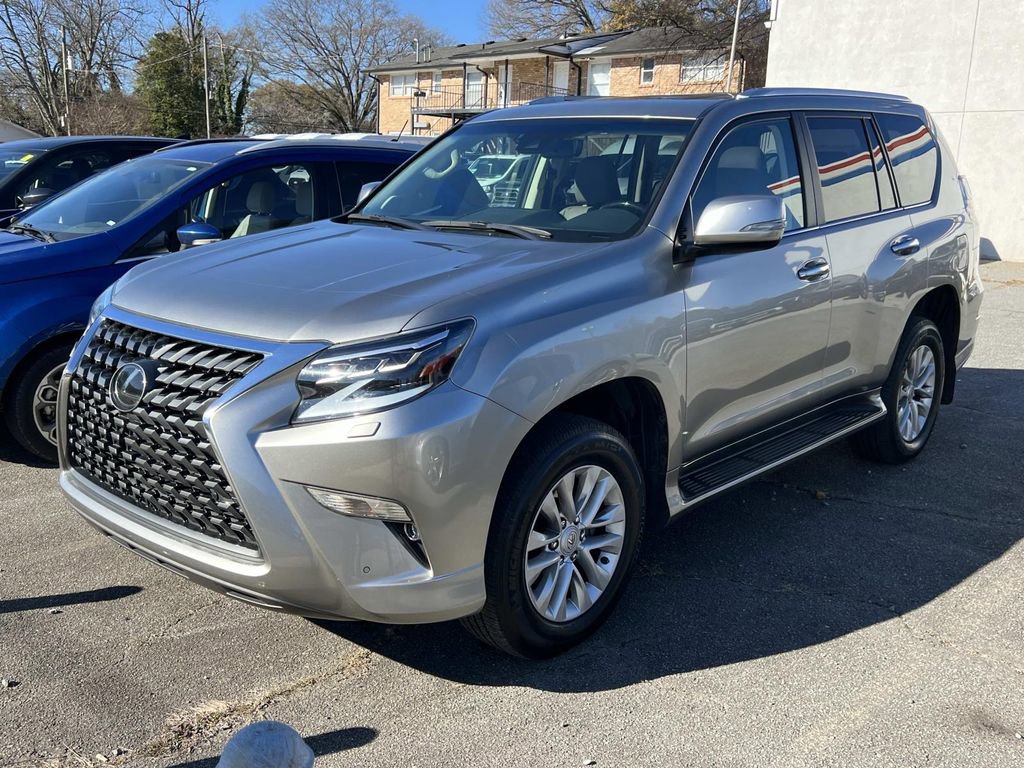 Used 2021 Lexus GX 460 Premium w/ Premium Package image 2