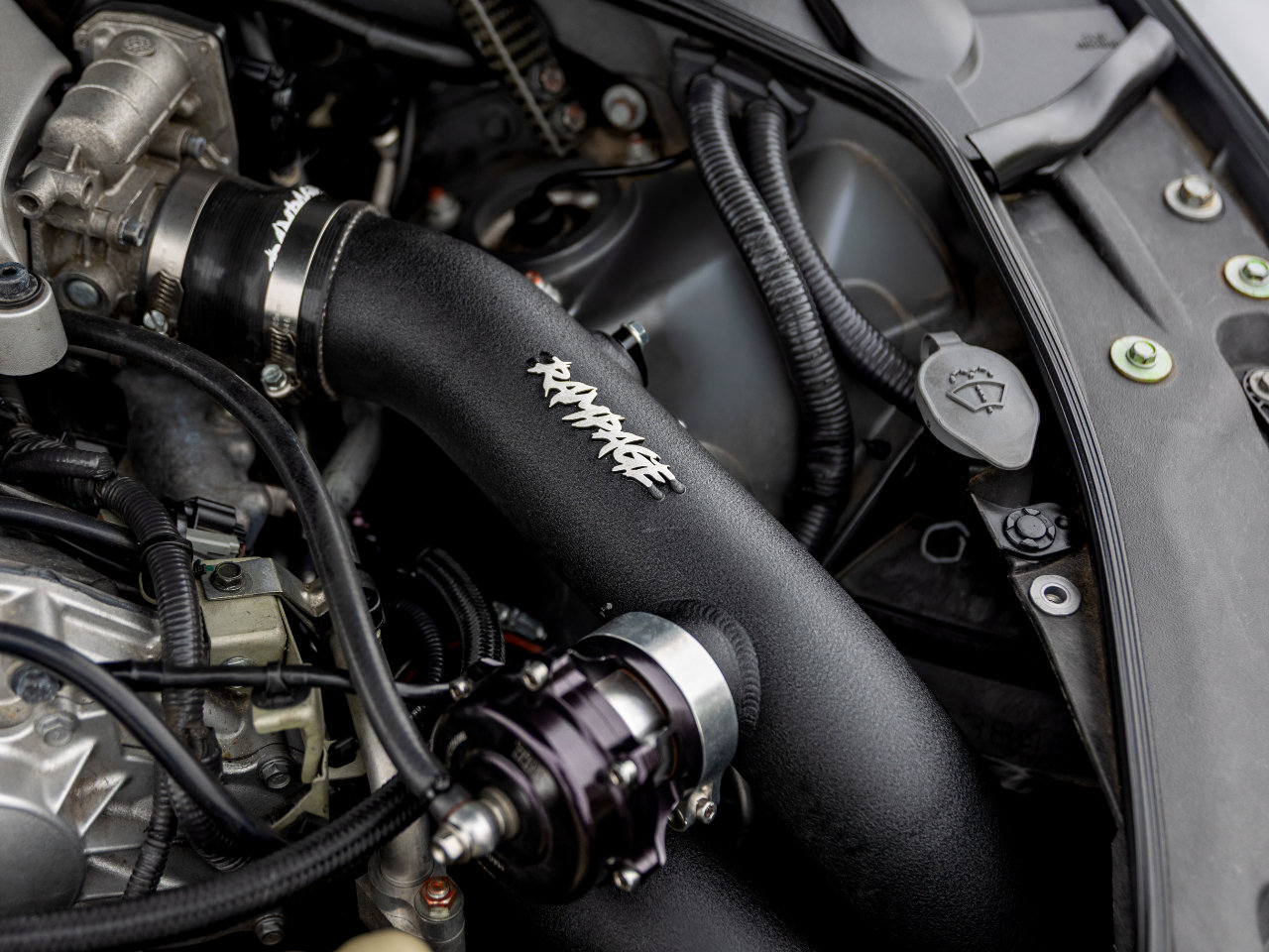 Used 2014 Nissan GT-R Black Edition image 30